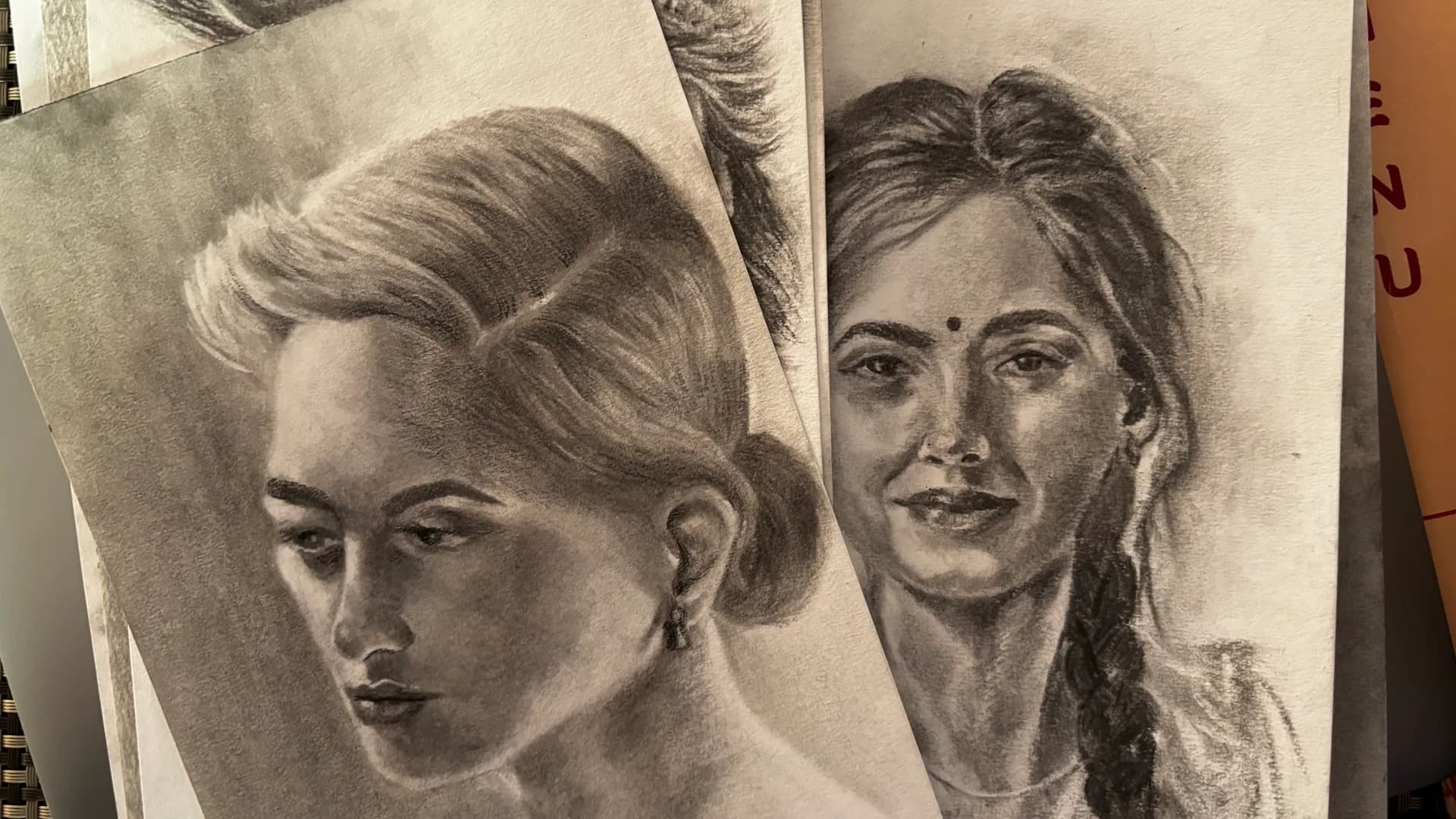 Bhavya Agrawal, charcoal artist in Varanasi
